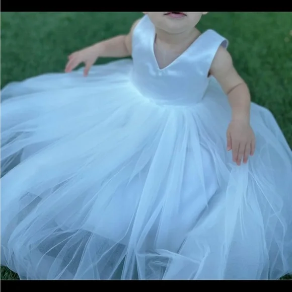 Flower Girl Dress - Picture 3 of 5